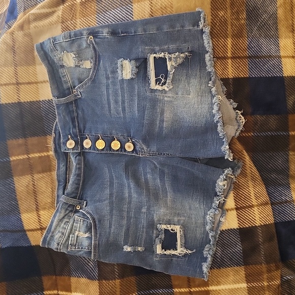 Stretchy Denim Shorts XXL by Surprise Jeans - Picture 2 of 5